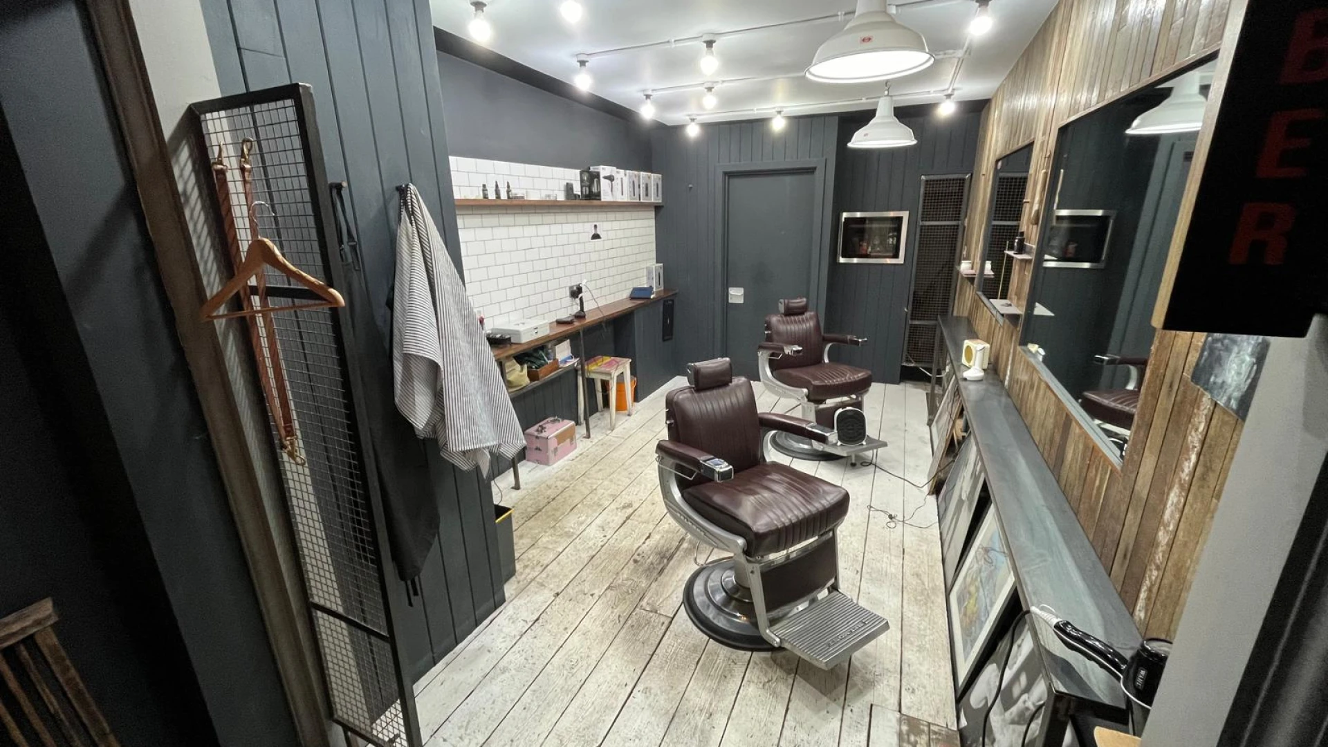 18 Meetinghouse Lane