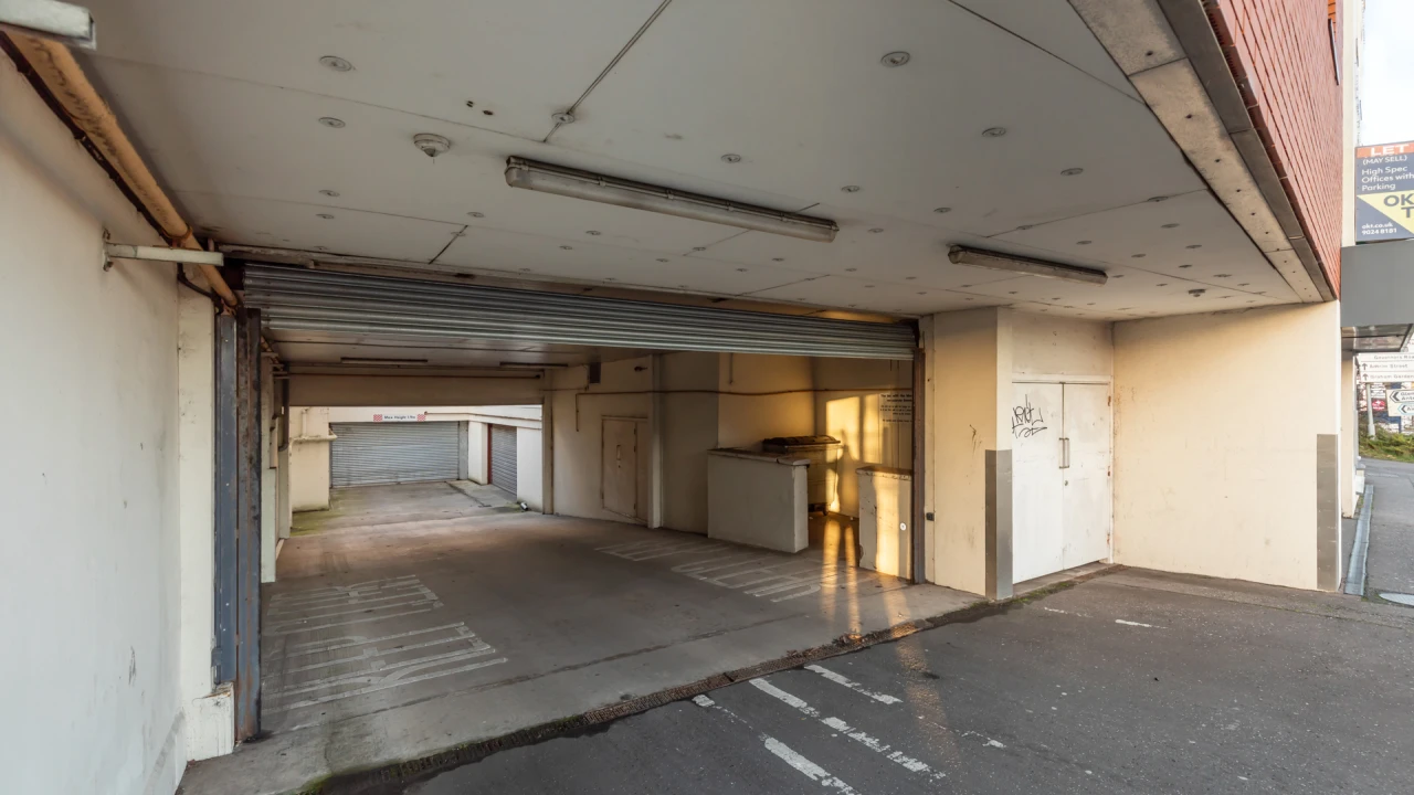 
                        ai8a3691.jpg, Lisburn, BT28 1TP