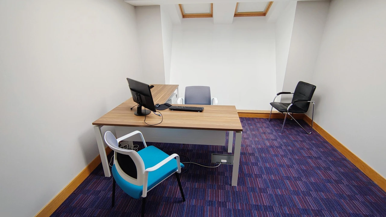 
                        4.jpg, Belfast, BT5 6BQ