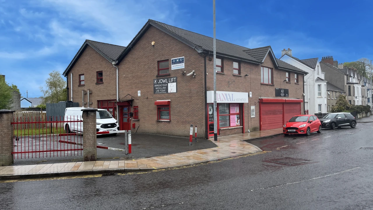 
                        image00004copy.jpg, Ballyclare, BT39 9AG