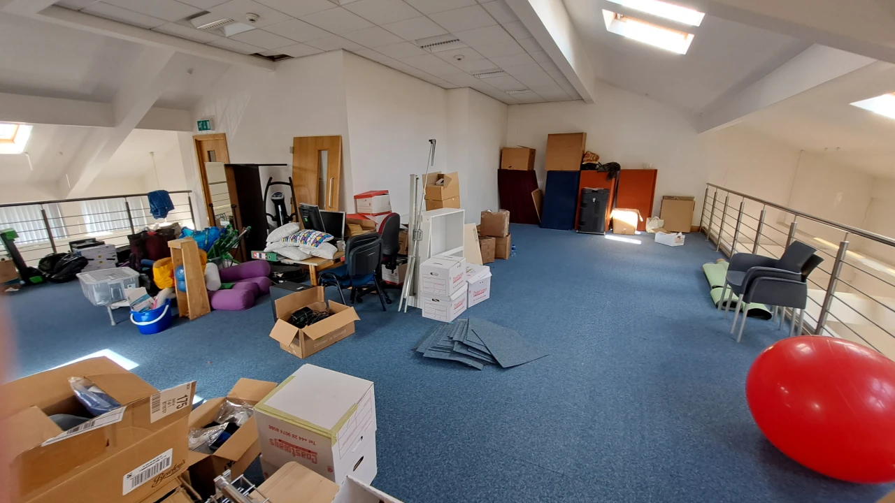 
                        20230816_104414.jpg, Belfast, BT5 6BQ