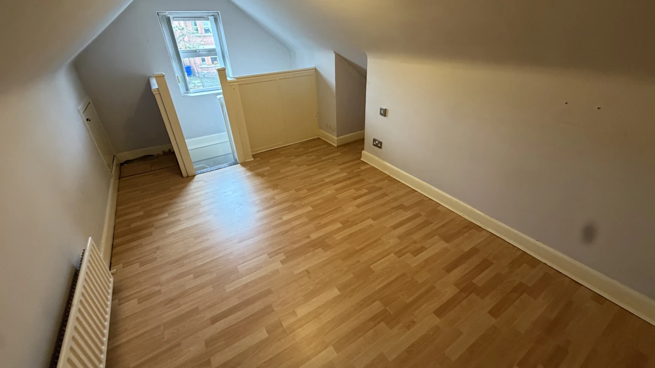 
                        7.jpeg, Belfast, BT11 8FY