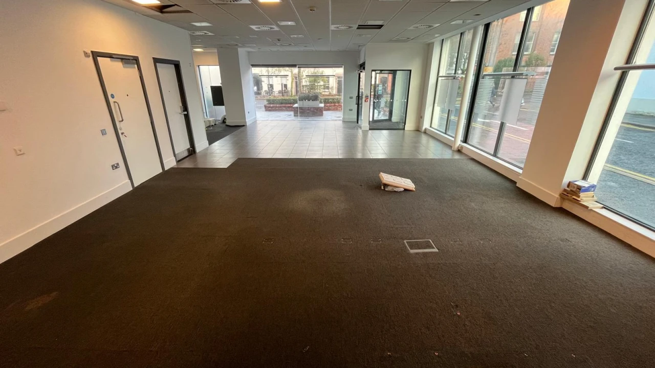 
                        img-20251031-wa0025.jpg, Belfast, BT7 1ND