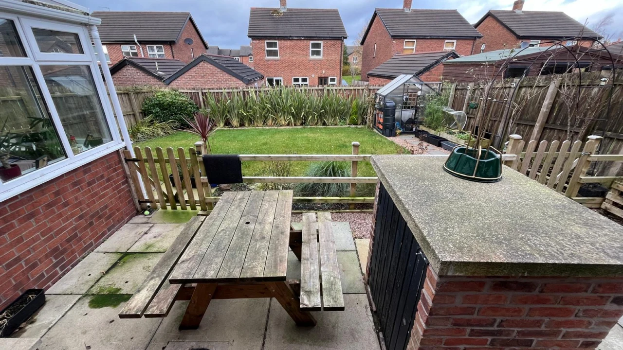 
                        img-20251205-wa0017.jpg, Ballyclare, BT39 9GA