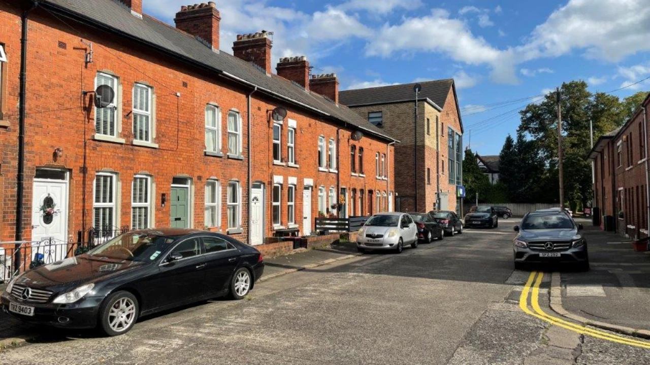 
                        img_9123.jpg, Belfast, BT9 7HJ