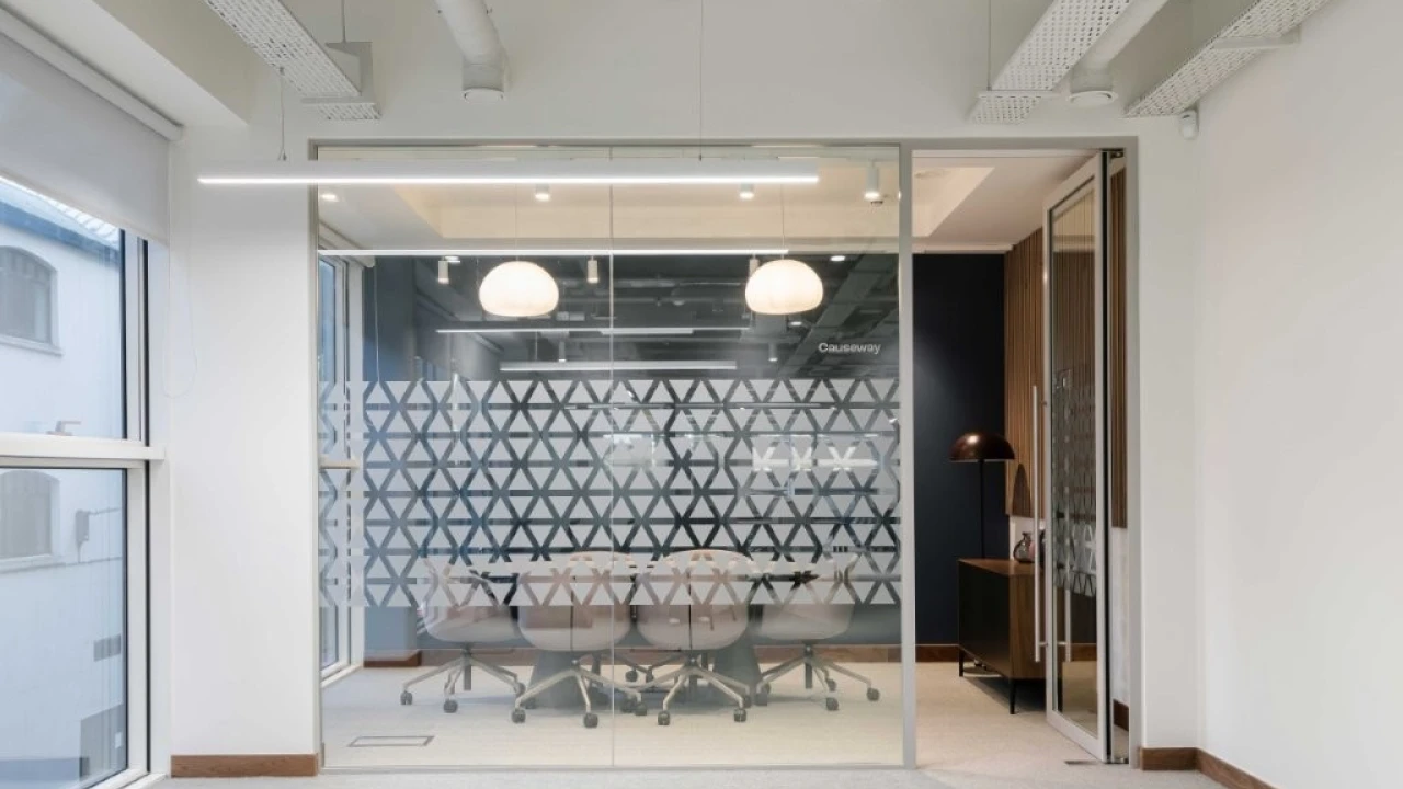
                        ap-suite-301-21.jpg, Belfast, BT1 4GF