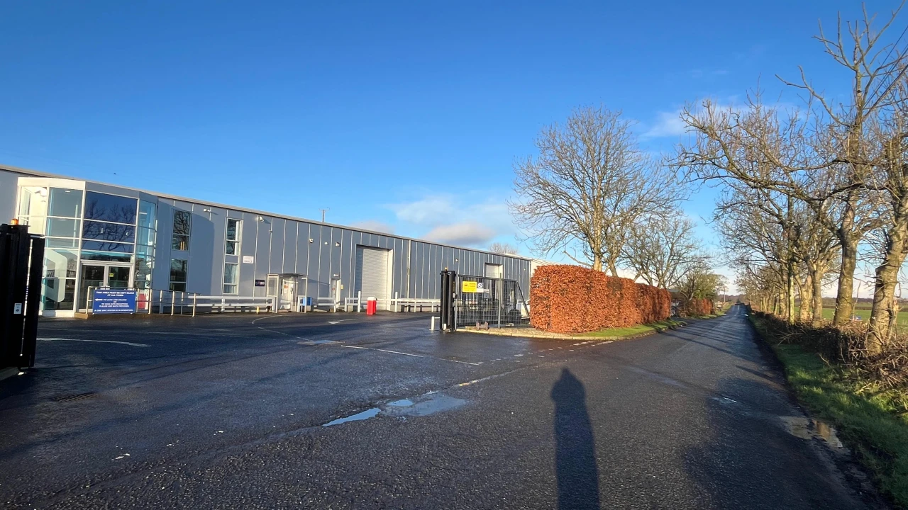 
                        photo2.jpg, Coleraine, BT51 3RP