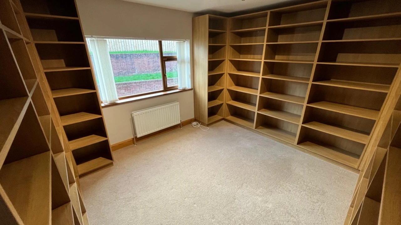 
                        img-20251110-wa0062.jpg, Belfast, BT15 5HL