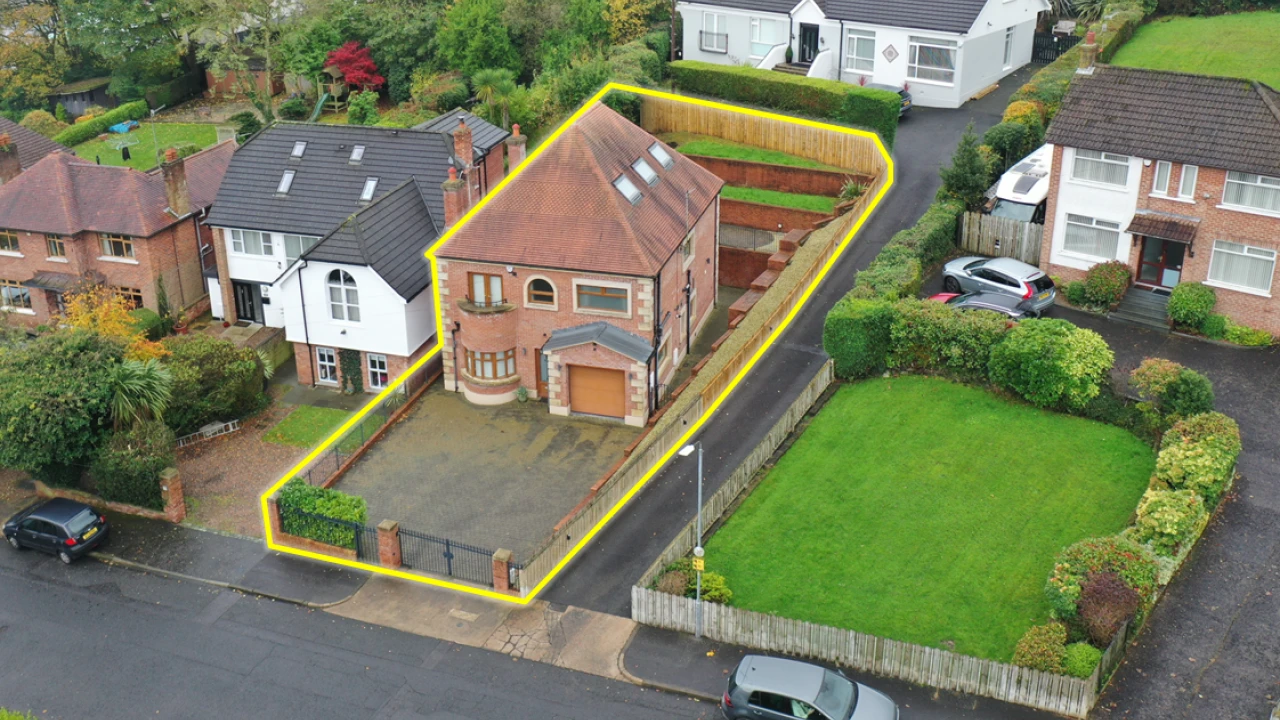 
                        webfront.png, Belfast, BT15 5HL