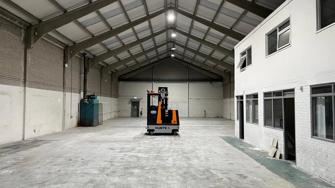 
                        img-20251027-wa0041.jpg, Mallusk, BT36 4TY