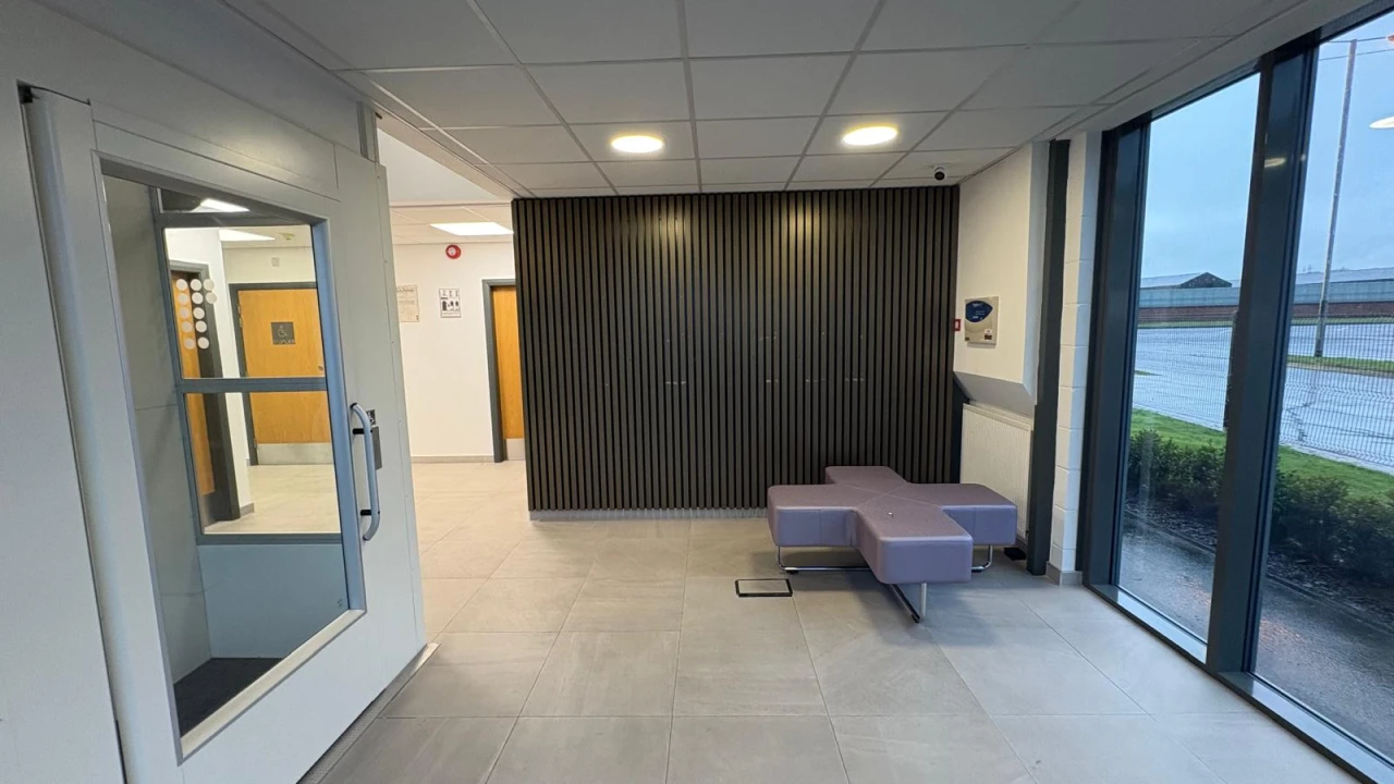 
                        img-20260121-wa0035.jpg, Derry / Londonderry, BT47 6UQ