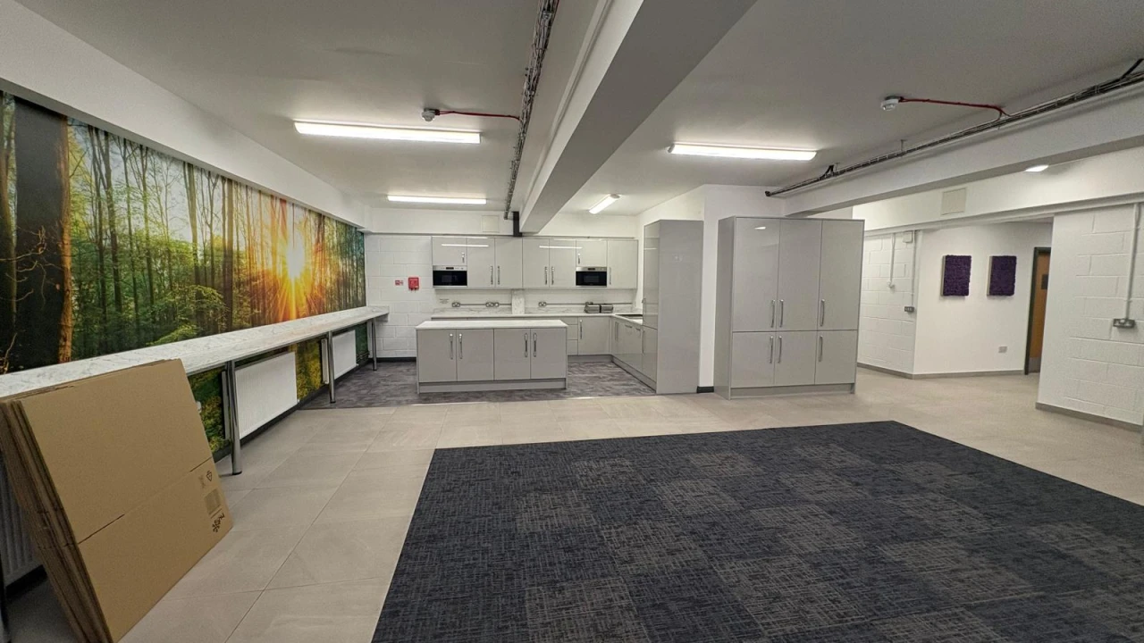 
                        img-20260121-wa0042.jpg, Derry / Londonderry, BT47 6UQ