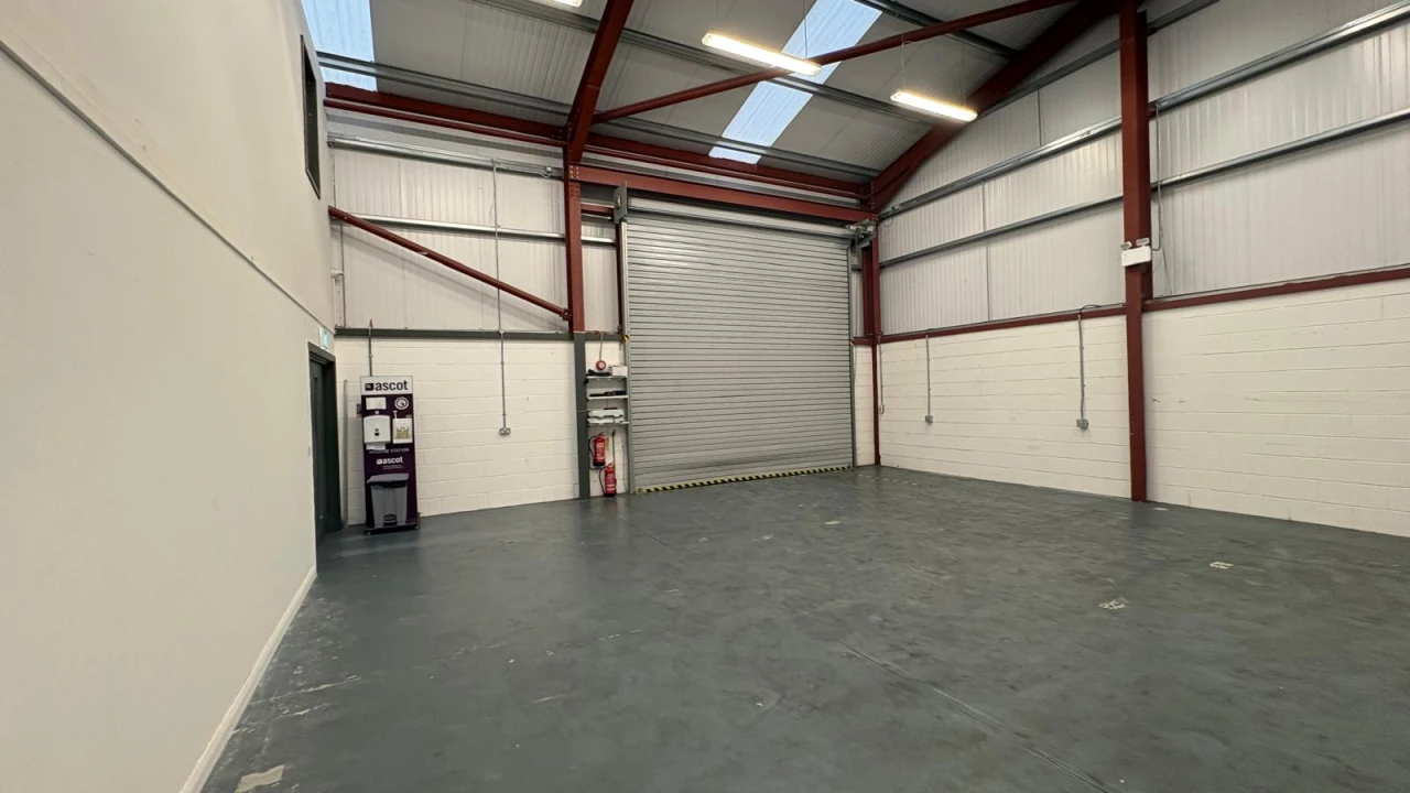 
                        img-20260121-wa0047.jpg, Derry / Londonderry, BT47 6UQ