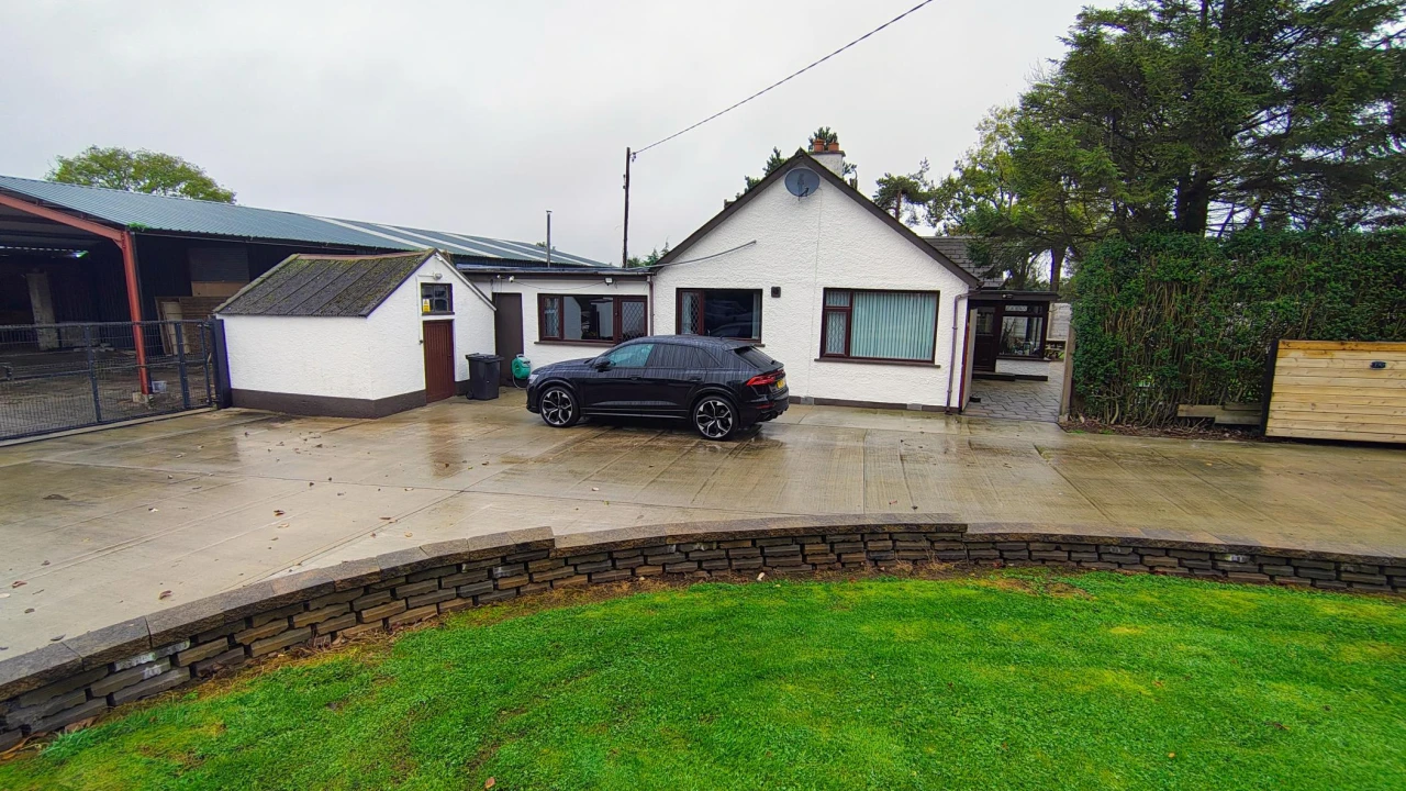 
                        img_20261012_115910184_hdr_ae.jpg, Ballyclare, BT39 9LP