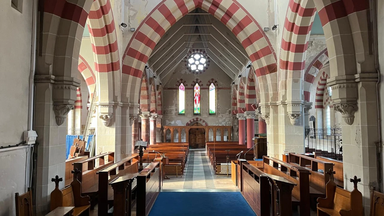 
                        1.jpg, Belfast, BT14 7ED