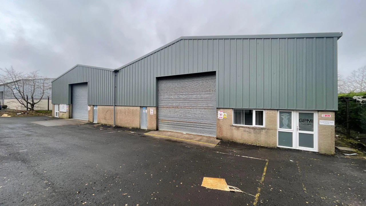 
                        whatsapp-image-2025-11-20-at-10.46.25_0e38bfe0.jpg, Newtownabbey, BT36 4FH